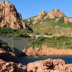 公寓 Village Cap Esterel, Piscine, Saint-Raphaël