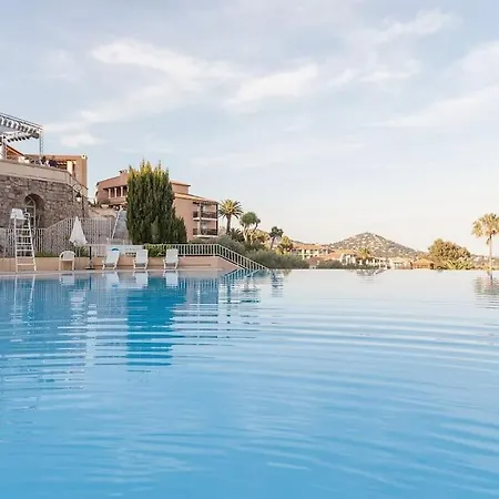 Village Cap Esterel, Piscine, 아파트 *
