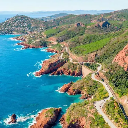 Village Cap Esterel, Piscine, Сен-Рафаэль
