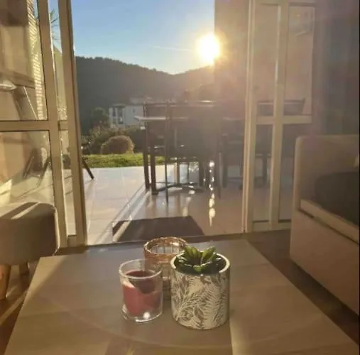 Village Cap Esterel, Piscine, アパート *