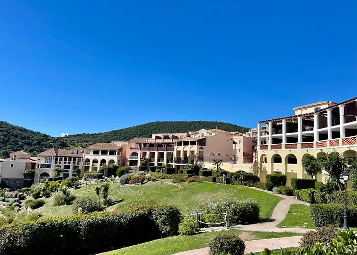 Village Cap Esterel, Piscine, アパート *